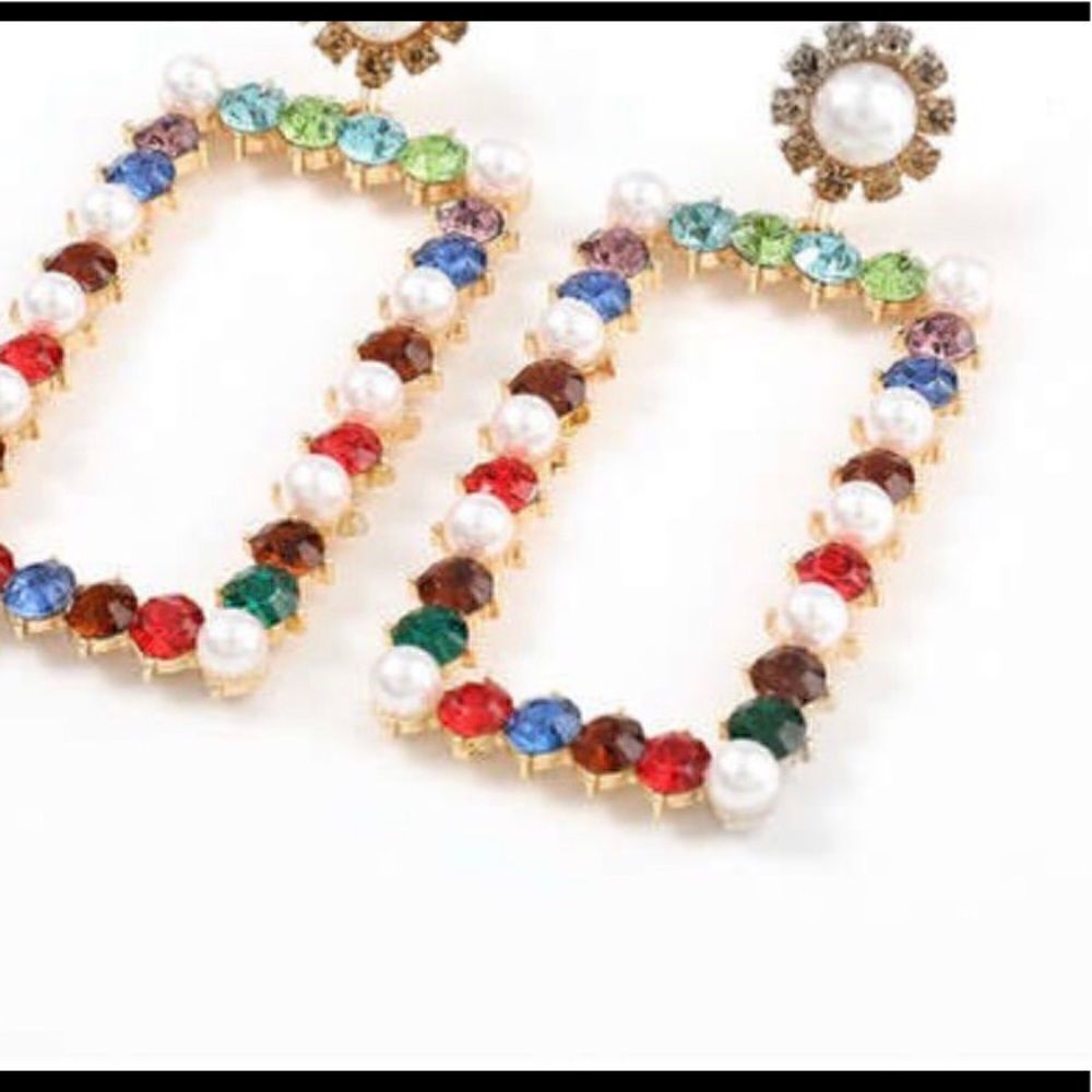 🌻 New sparkling  multicolored crystal rectangle dangle earrings 🌻
